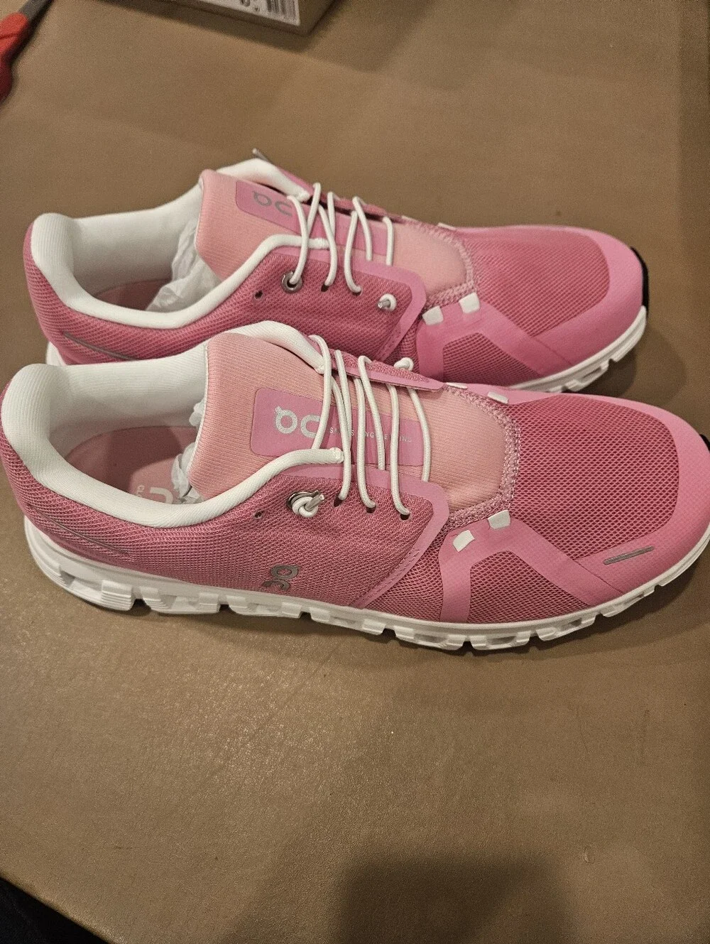 On Clouds New In Box Size 10 Mens